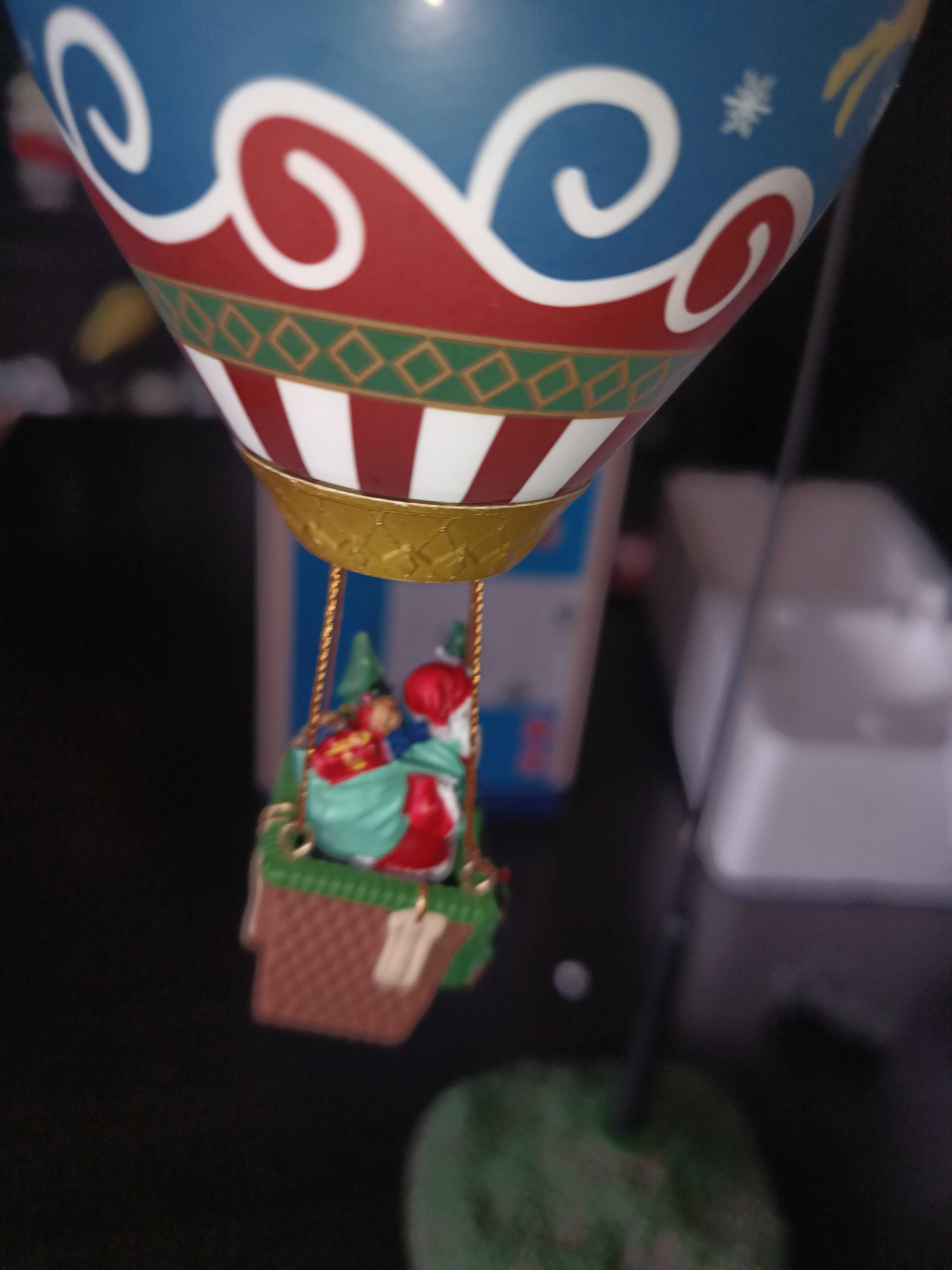LEMAX figurka balon z figurkami do świątecznej wioski miasteczka