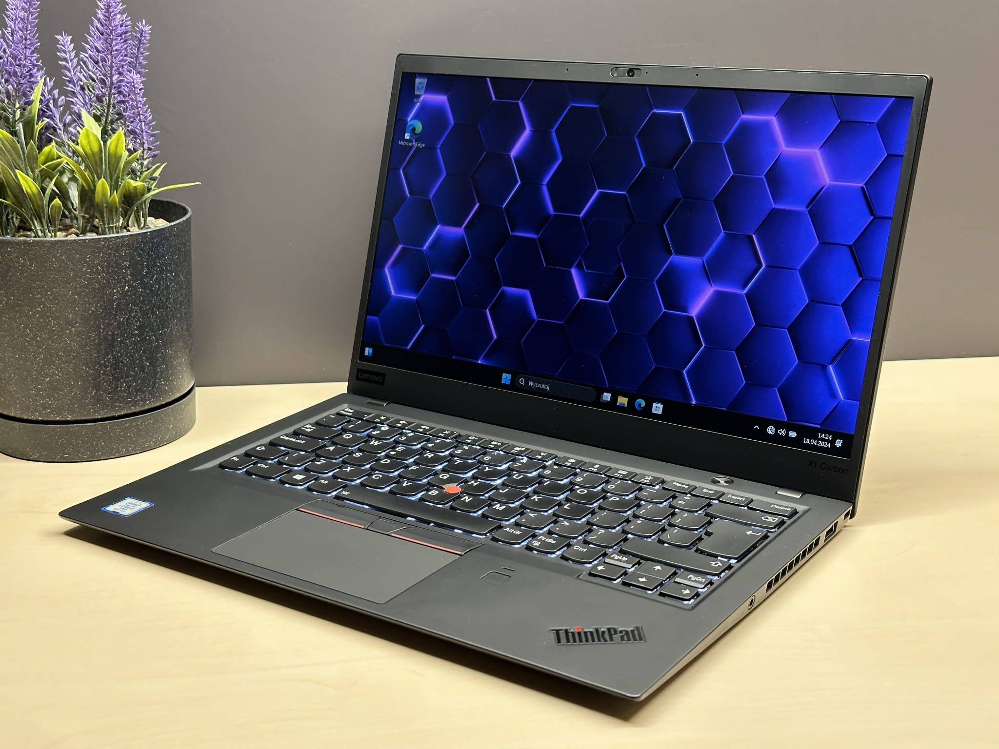 Laptop Lenovo ThinkPad X1 Carbon G6 | i7-8650U / 16GB RAM/ FHD /OUTLET