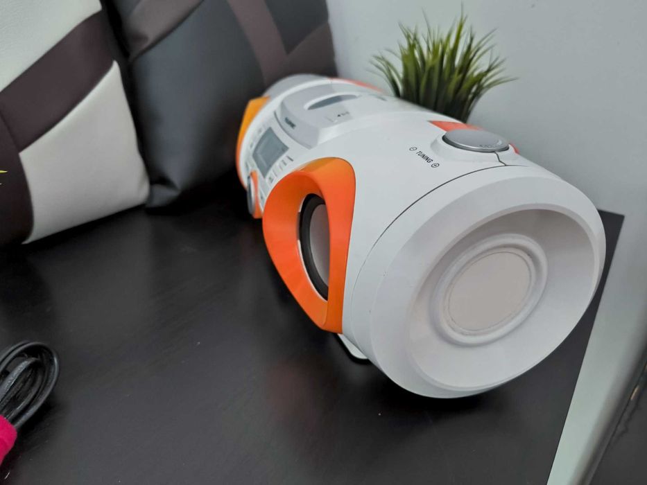 Blaupunkt Boombox Bluetooth CD USB Radio – Idealny na wycieczki!