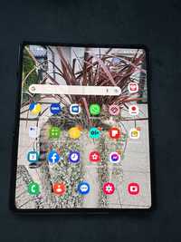 Samsung Galaxy Z Fold 3