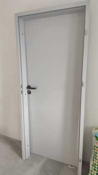 Drzwi wewnętrzne Porta + metalowa ościeżnica
