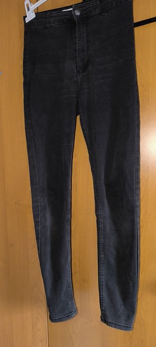 Jenasy czarne z małą wadą  xs /s