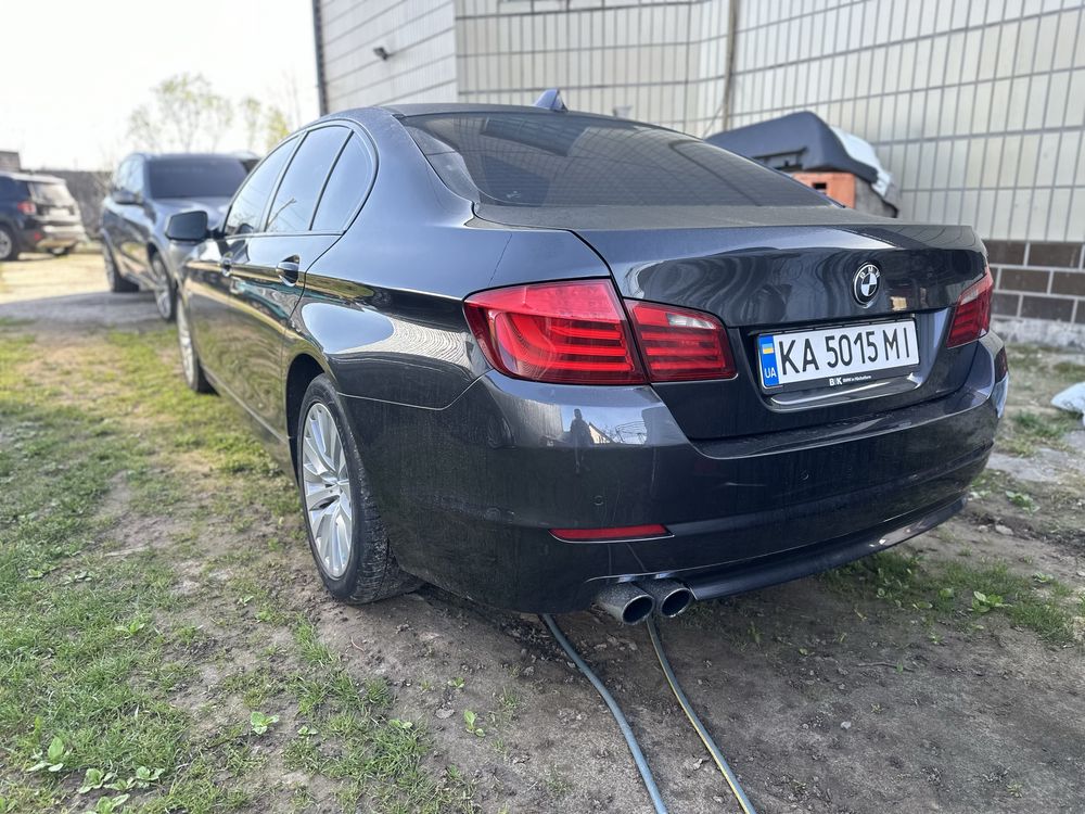 Продам BMW 520d f10