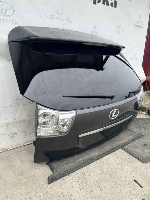 Кришка багажника комплектна Lexus RX 2002 - 2008р