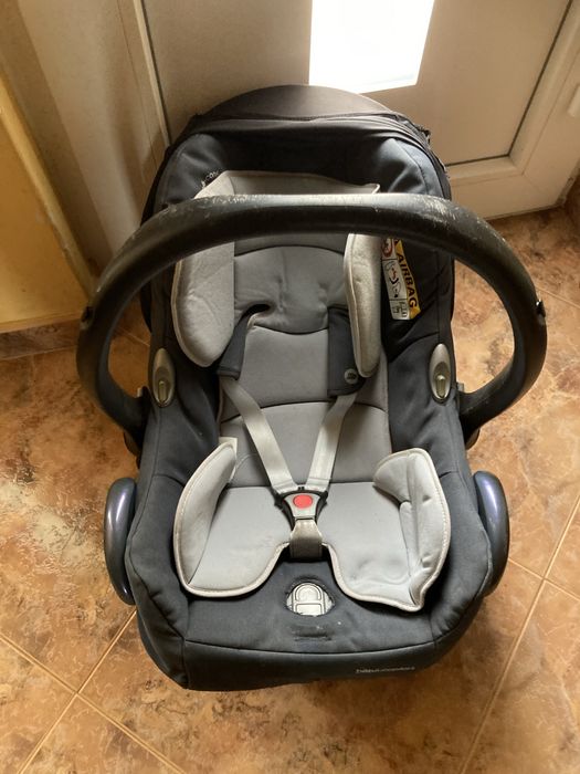 Ovinho de bebe cadeirinha em bom estado