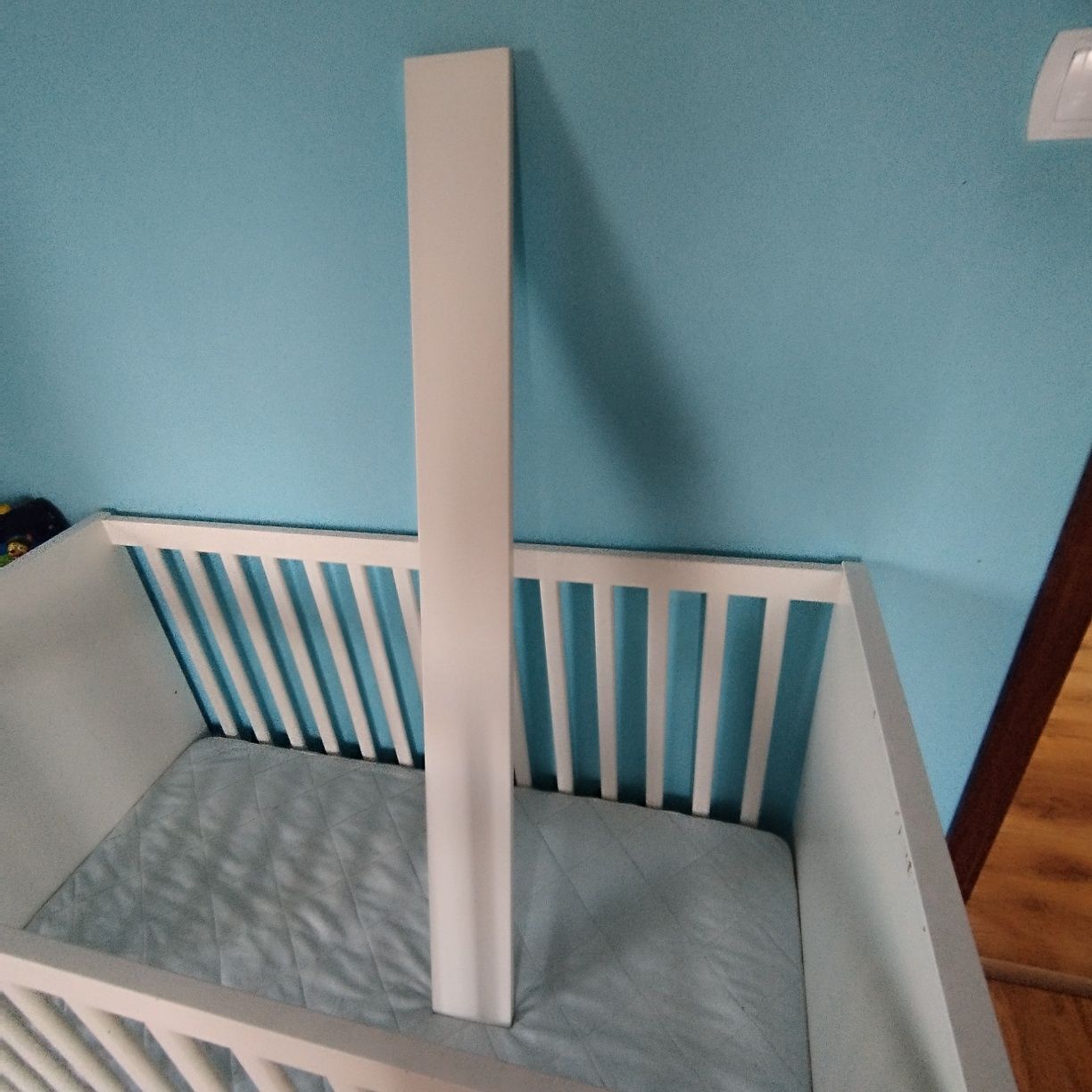 Łóżeczko, białe, Stuva, Ikea, szuflady