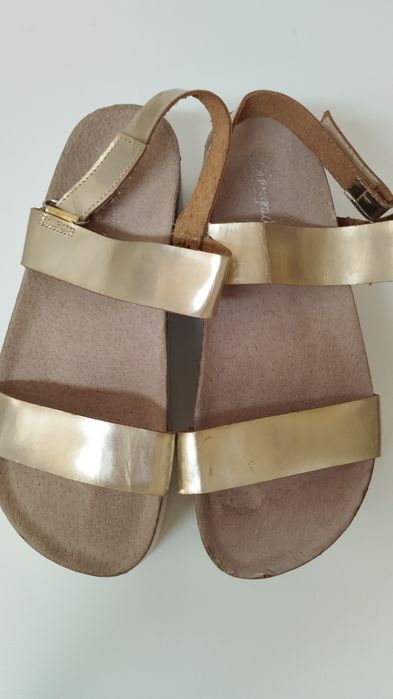Sandálias de senhora