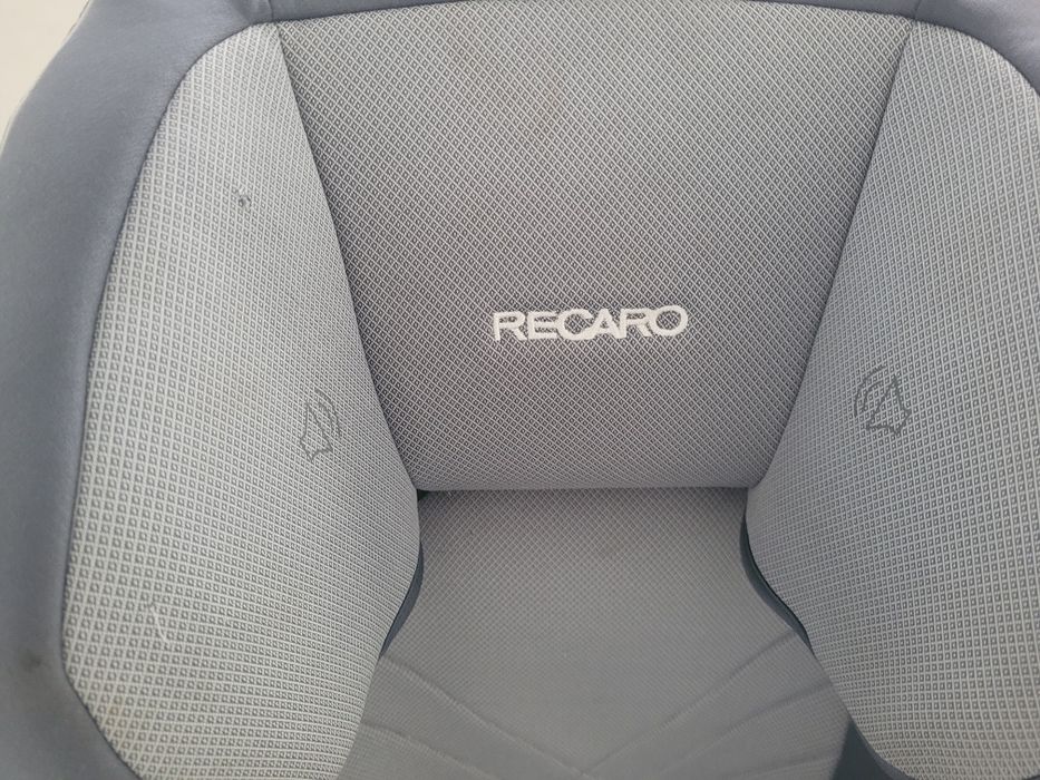 Детское автокресло Recaro Monza nova.