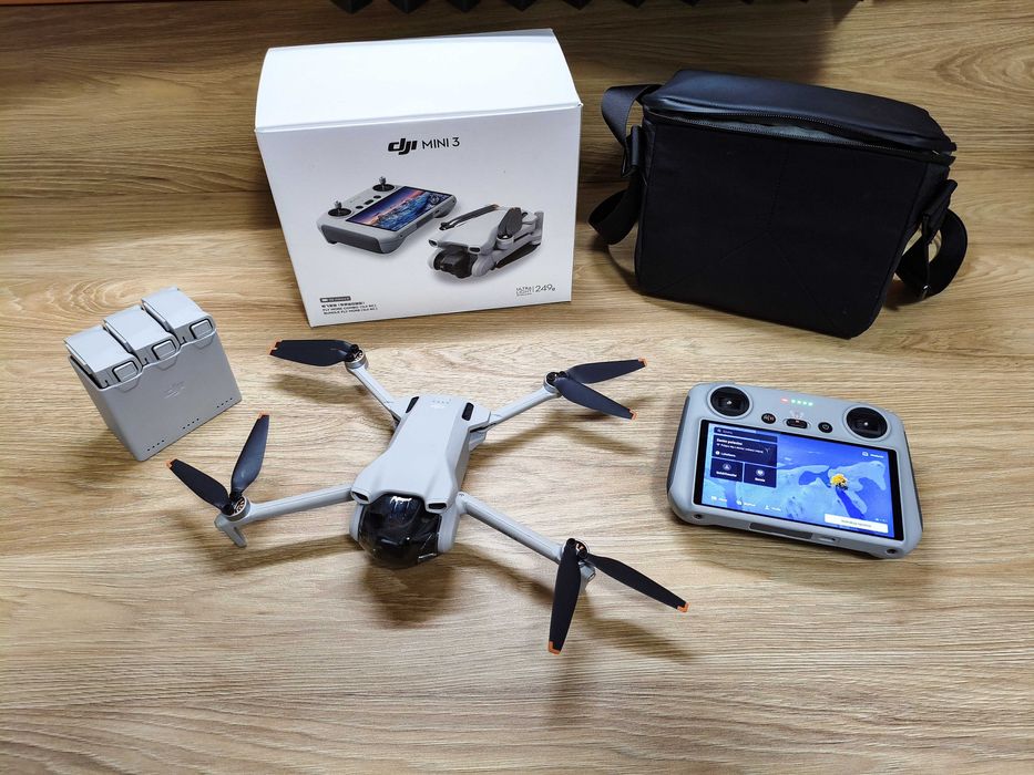 Dron DJI Mini 3 4k RC 2 FMC Fly More Combo (IGŁA)
