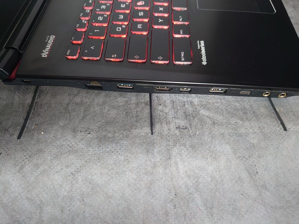 Потужний ігровий Msi ge62 FHD/i7-6700HQ/16gb/ssd128+1tb/GTX970 192bit