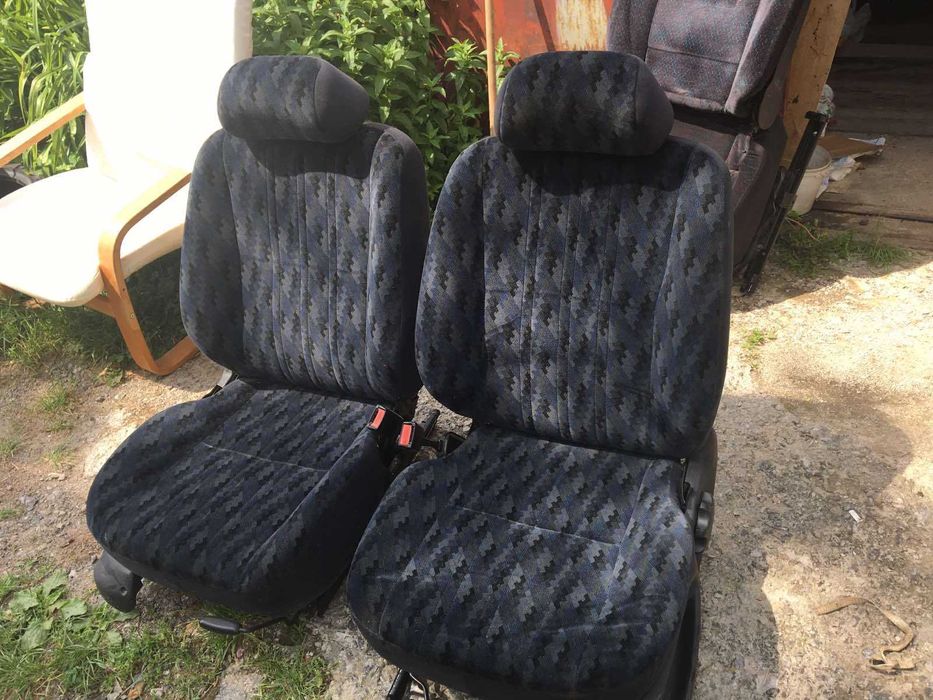 Автокрісла (сидіння) на автомобілі 850грн за 1шт торг