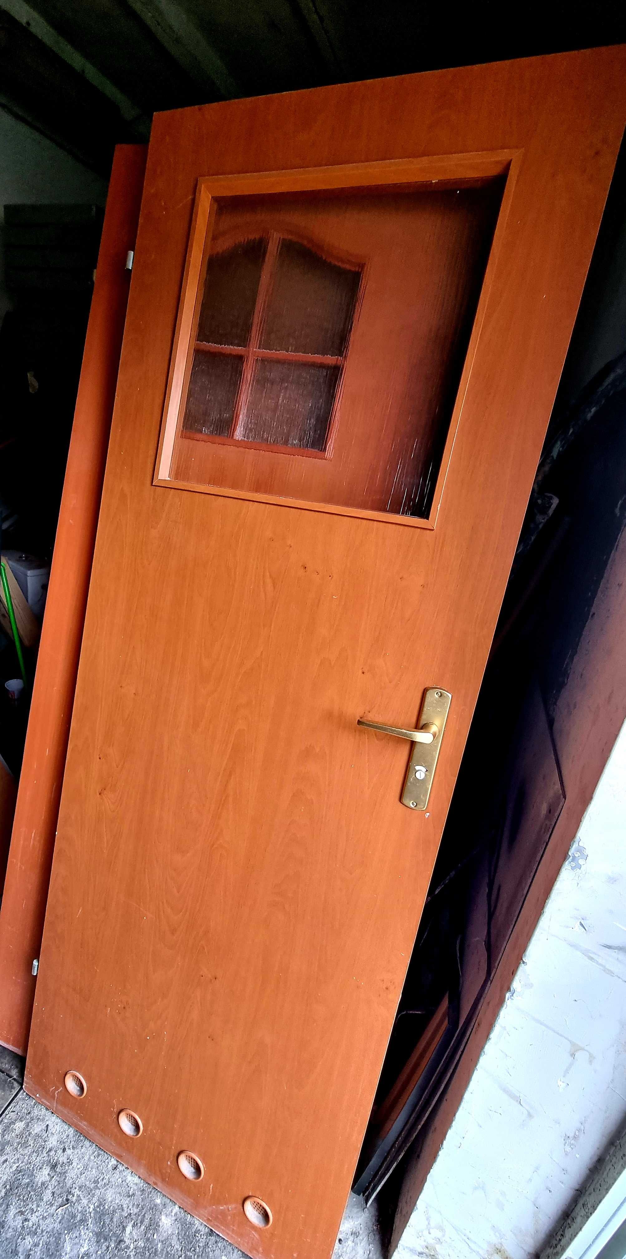 Drzwi bez futryn 7 sztuk z mosiężnymi szyldami