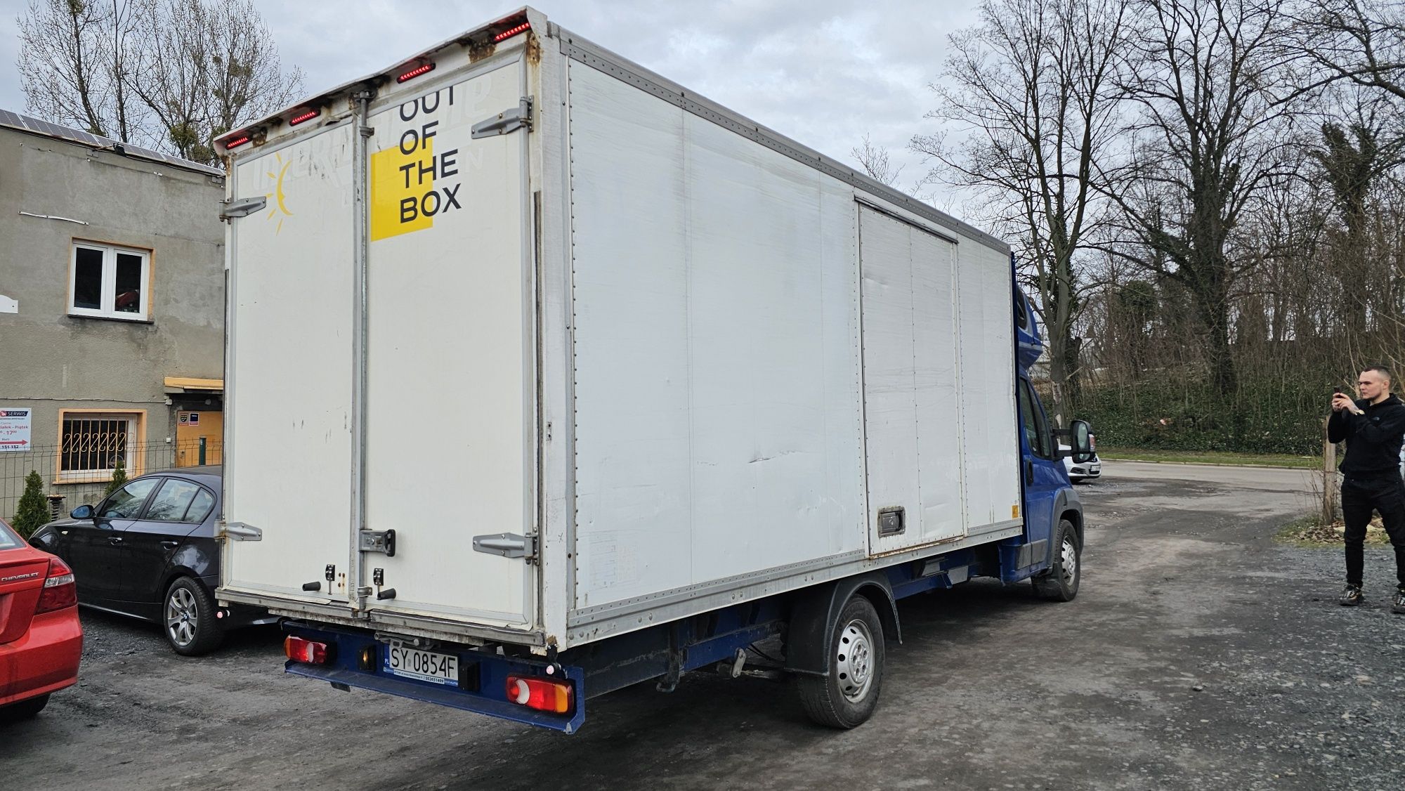 Wynajem z wykupem busów, plandeka, kontener, winda