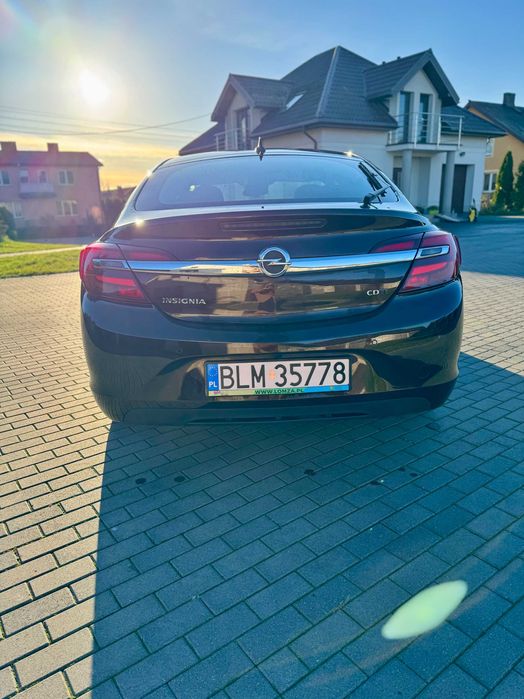 OPEL INSIGNIA Przebieg 65 tyś.
