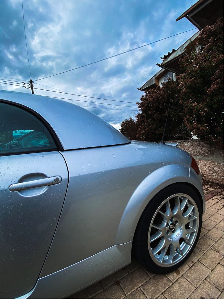 Audi TT 8N 1.8T 180cv 2001 Cabrio Hard/Top Canadiano RARO!