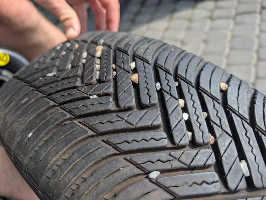 Шина всесезонка 23р 1шт Hankook Kinergy 4s2 195/65 R15 колесо