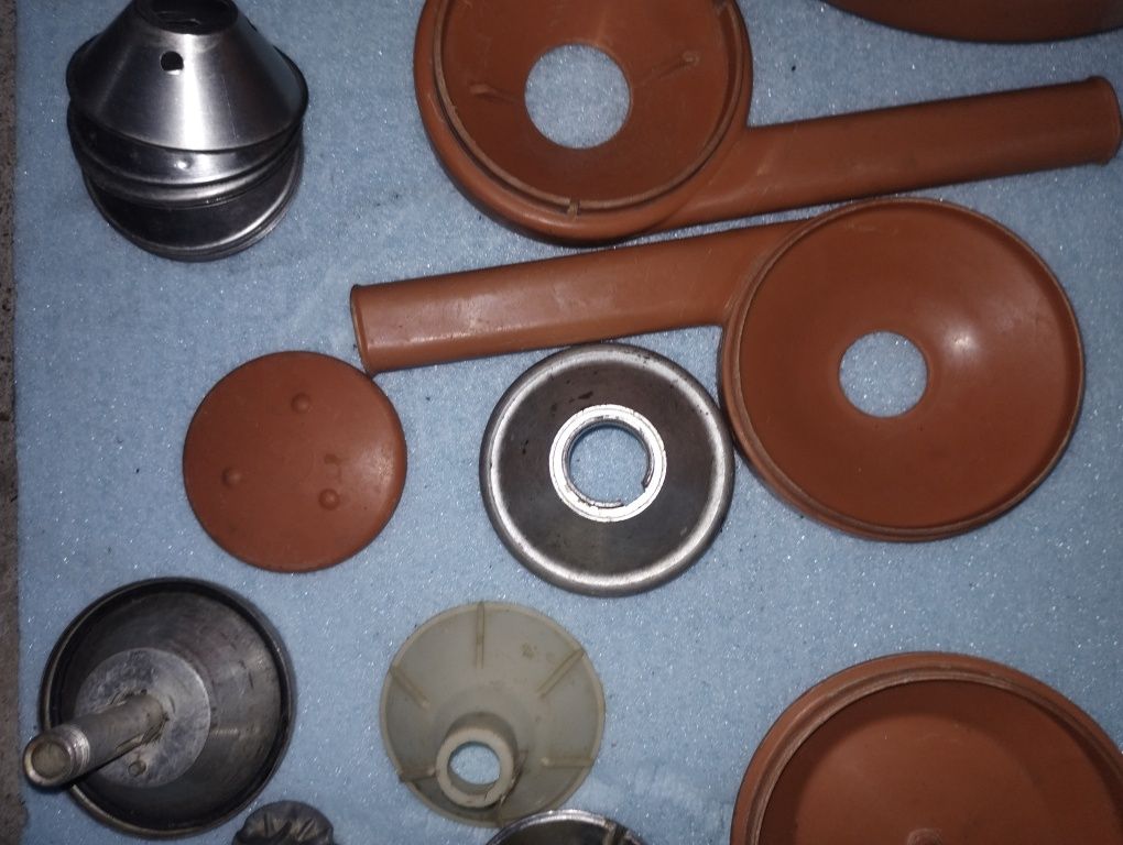 Продам ручной сепаратор для молока.Пенза