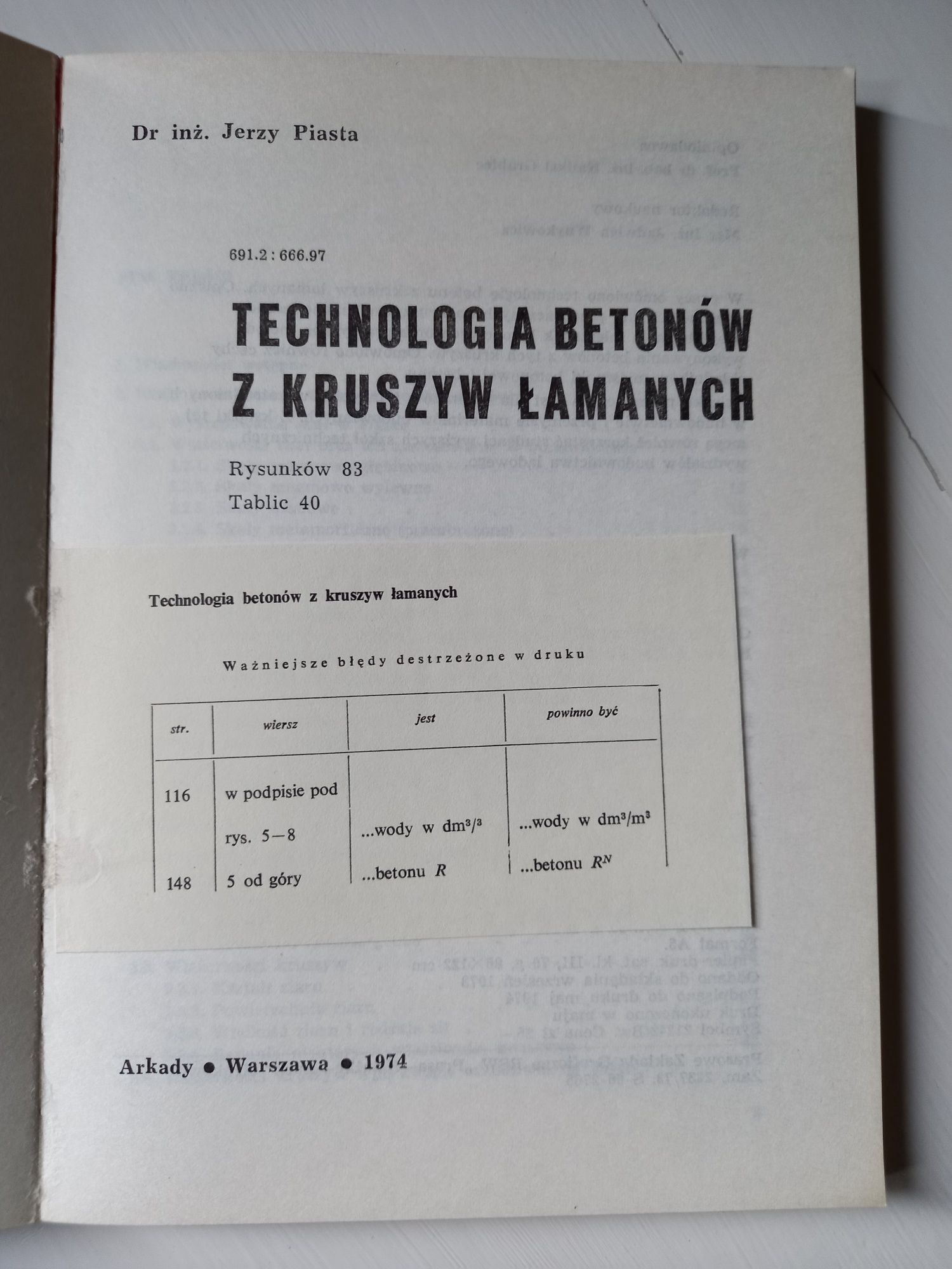 Technologia betonów z kruszyw łamanych Jerzy Piasta 1974 rok