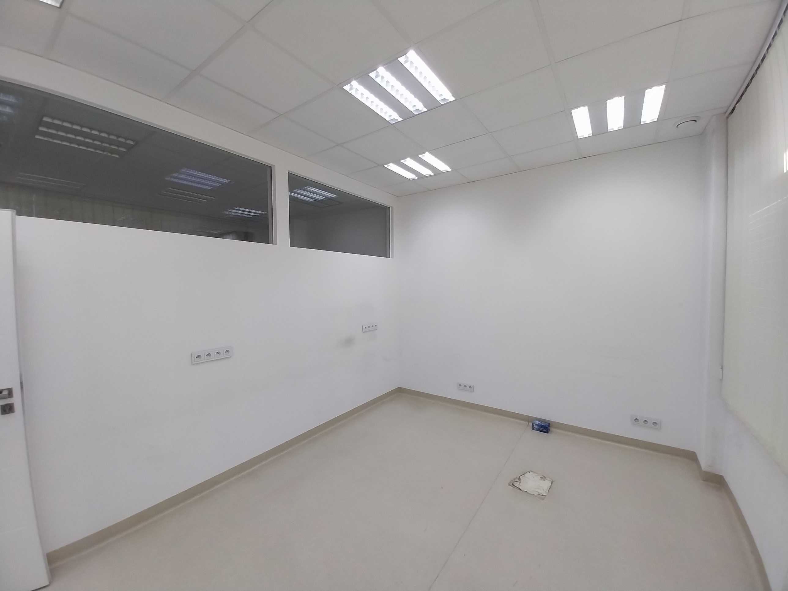 Lokal usługowy 92m2, 3 gabinety, recepcja - Bronowice