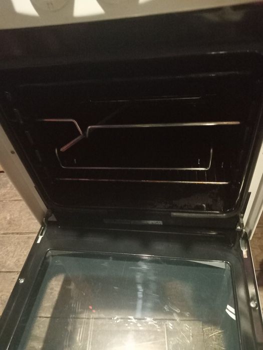Gorenje електроплита. EC 277w.
