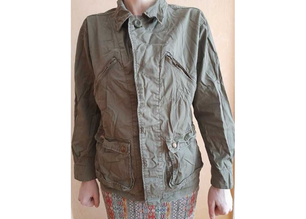 Куртка робочого актуальна колір хакі тренд