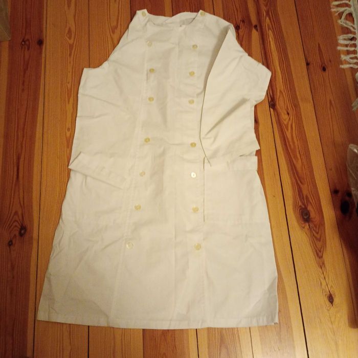 Biały fartuch . laboratorium