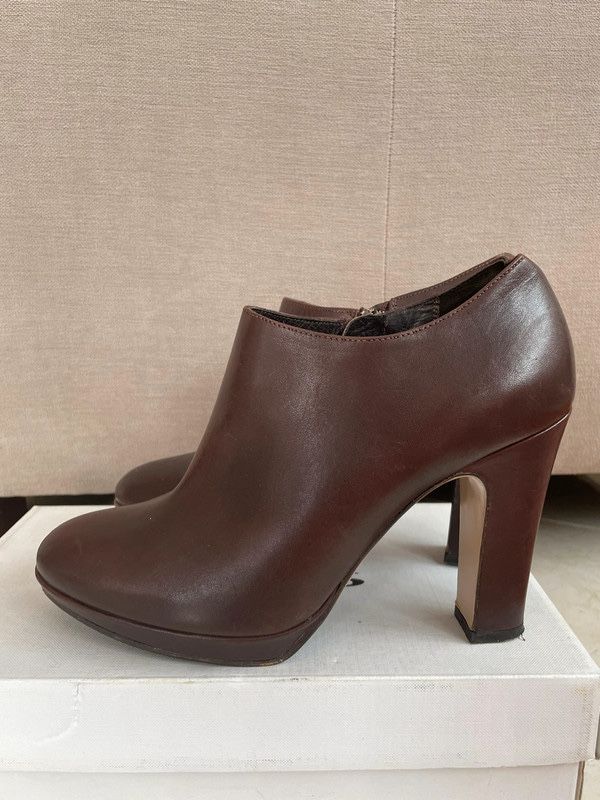 Max Mara botki skóra 38,5