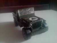 Игрушка машинка модель автомобиля Jeep Willys