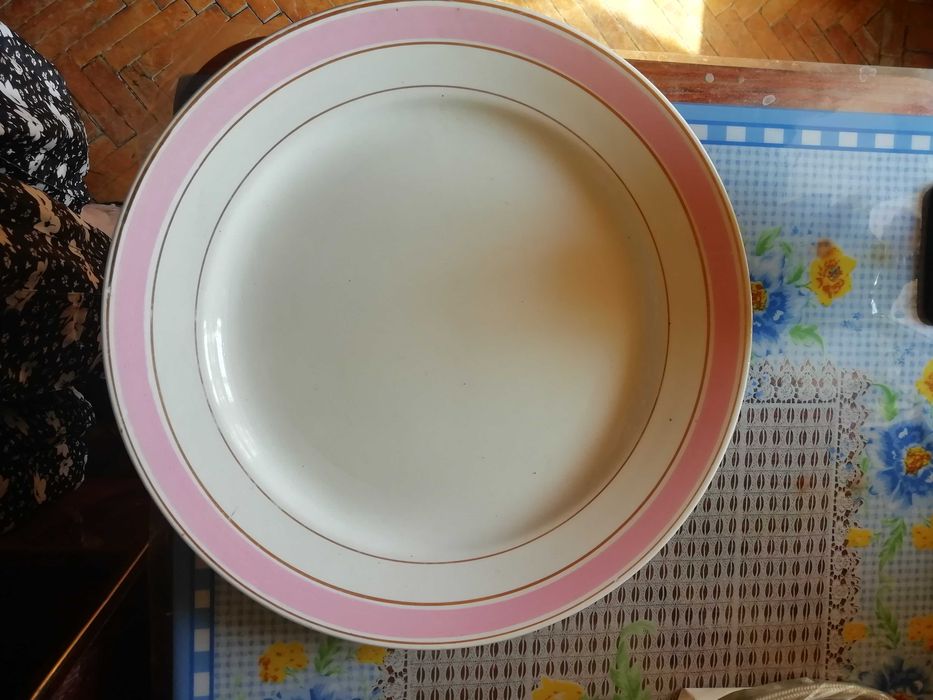 Блюдо круглое большое времен СССР