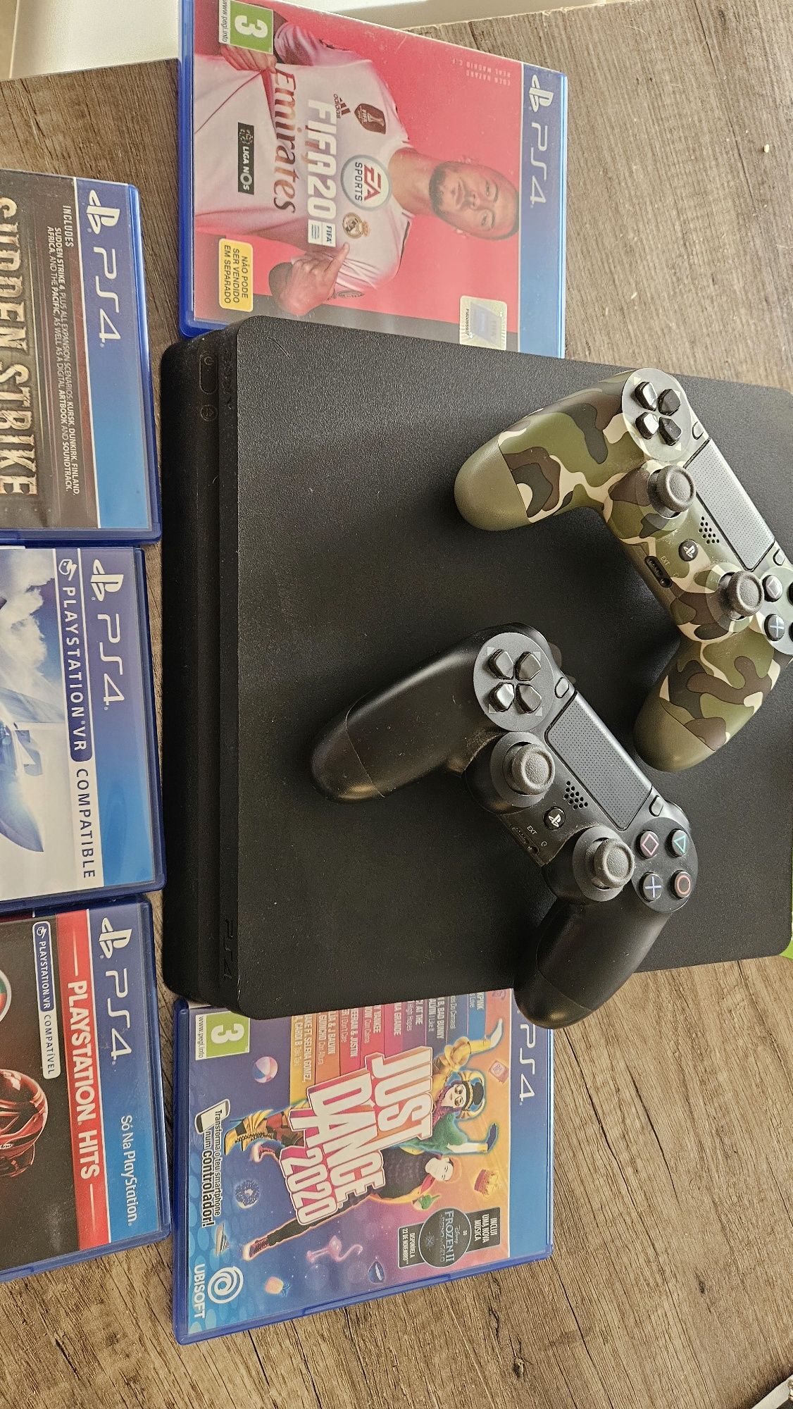 Playstation 4 como nova jogos dois comandos