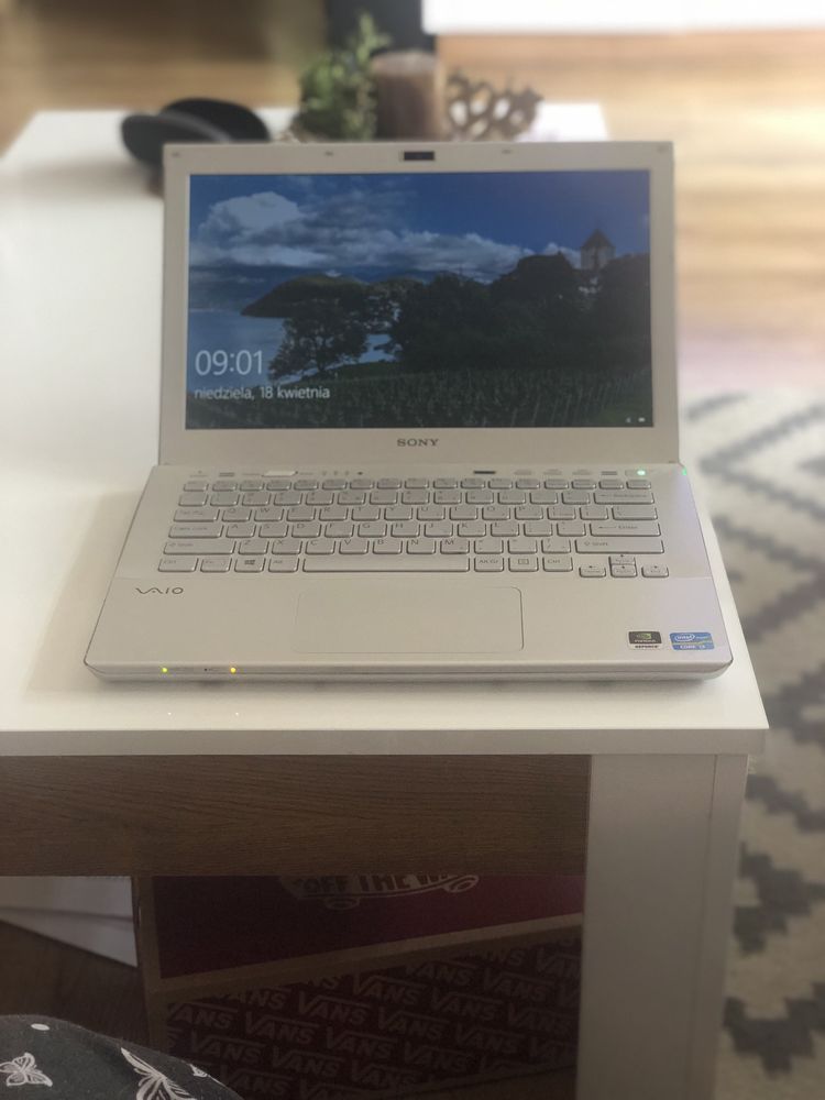 Laptop Sony Vaio SVS1312Q9ES