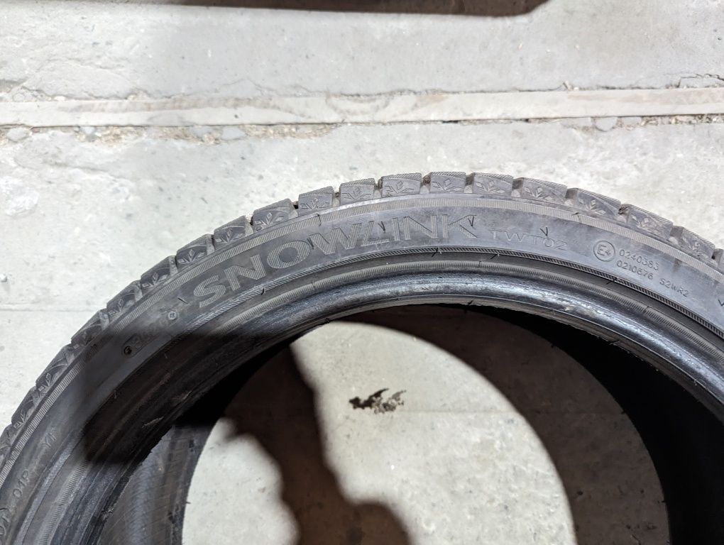 Triangle snowlink pl02 225/40 R18