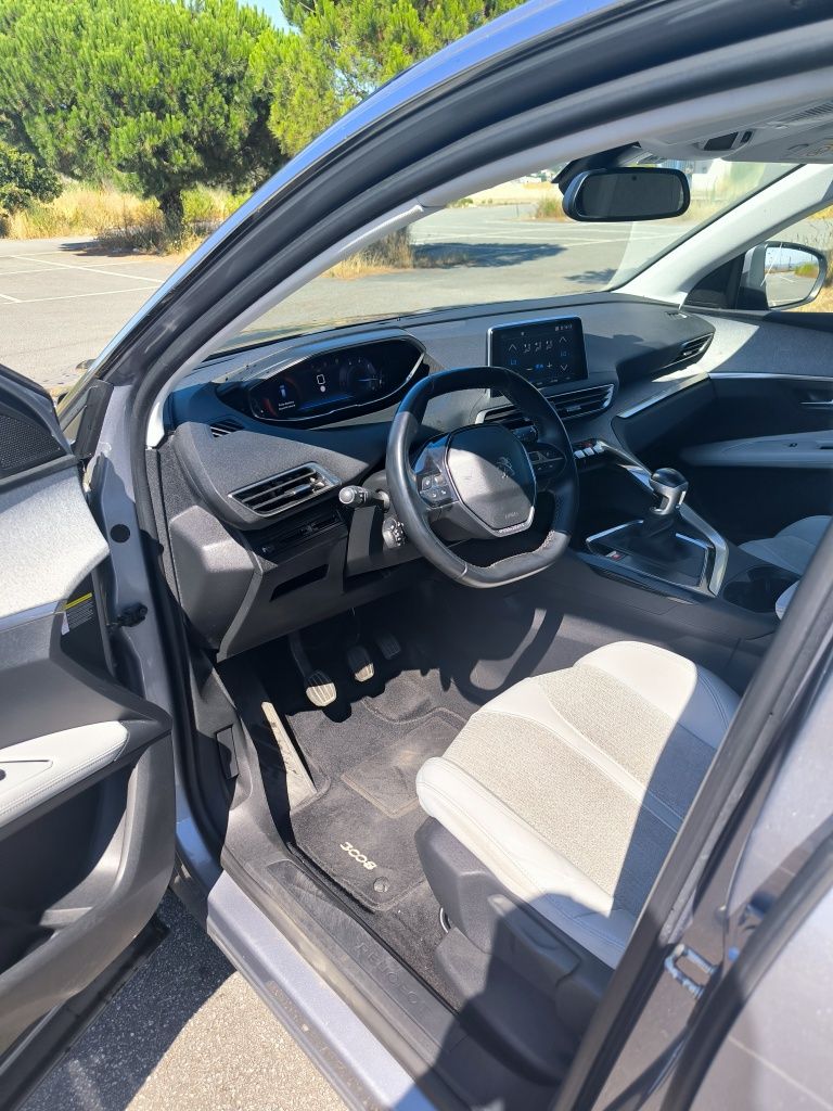 Peugeot 3008 1.5 BlueHDi