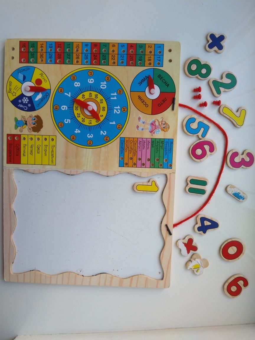 Дерев'яна іграшка "Календар+ математика+ синоптик"