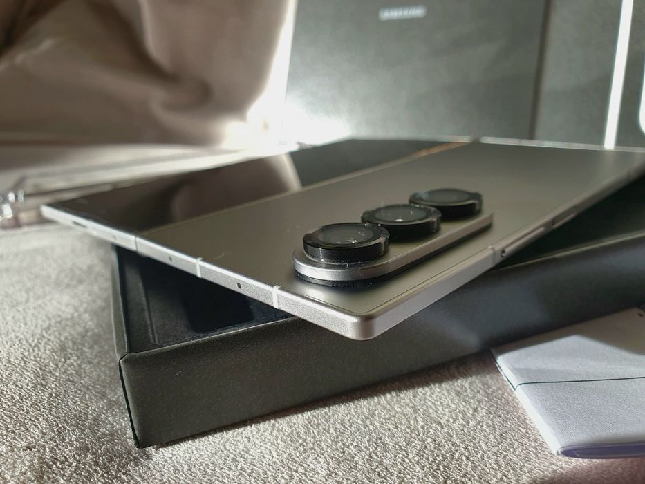 [TROCO/VENDO] Samsung Z Fold 7 256GB