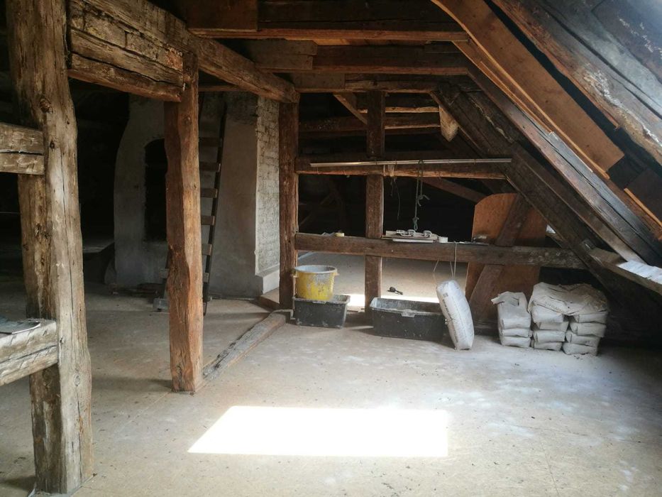 Kamienica Żary do remontu, 10 mieszkań