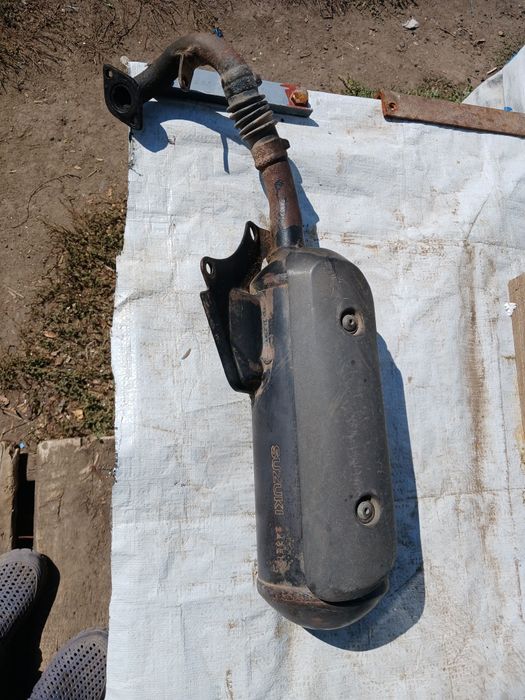 Продам вихлопну трубу