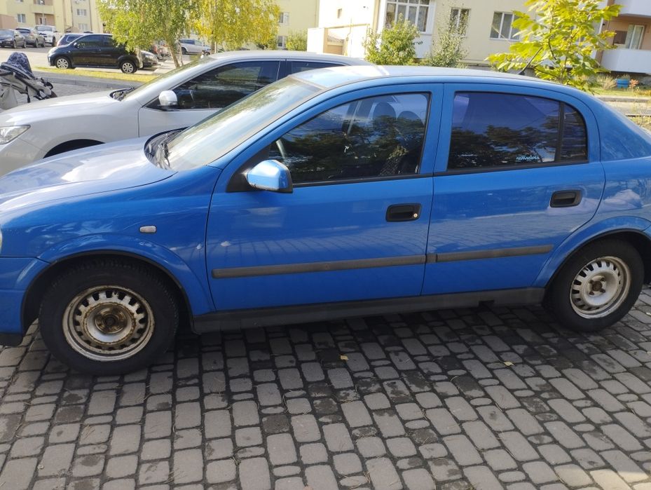 Opel astra хетчбек 2001