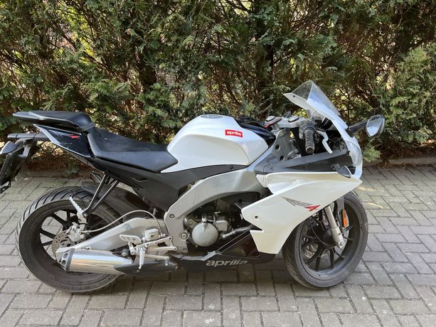 Aprilia rs4 50 niski przebieg