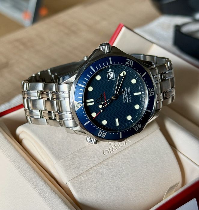 Omega Seamaster ( Bond, Casino Royale)