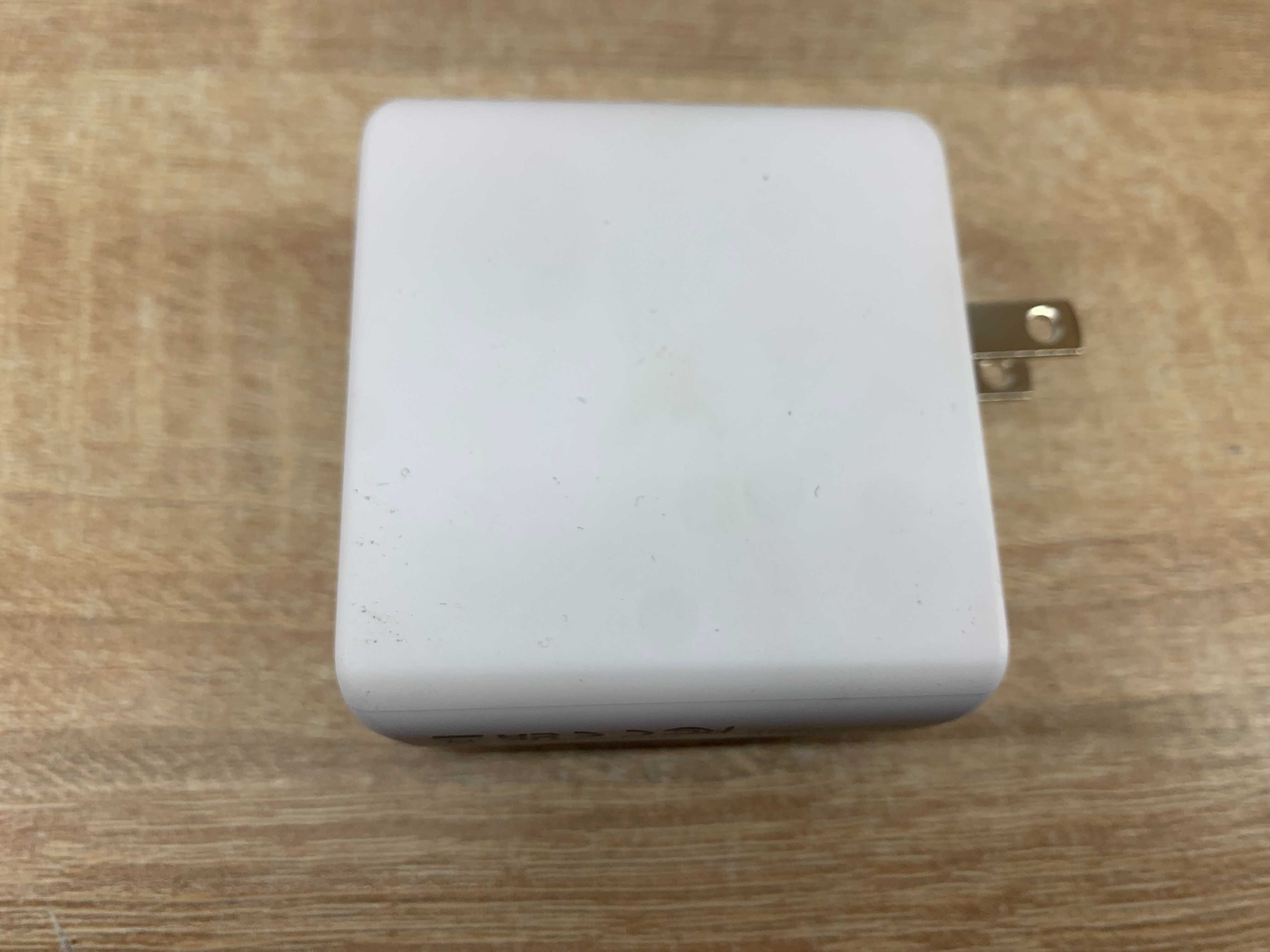 Szybka ładowarka Alxum 102W USB C
