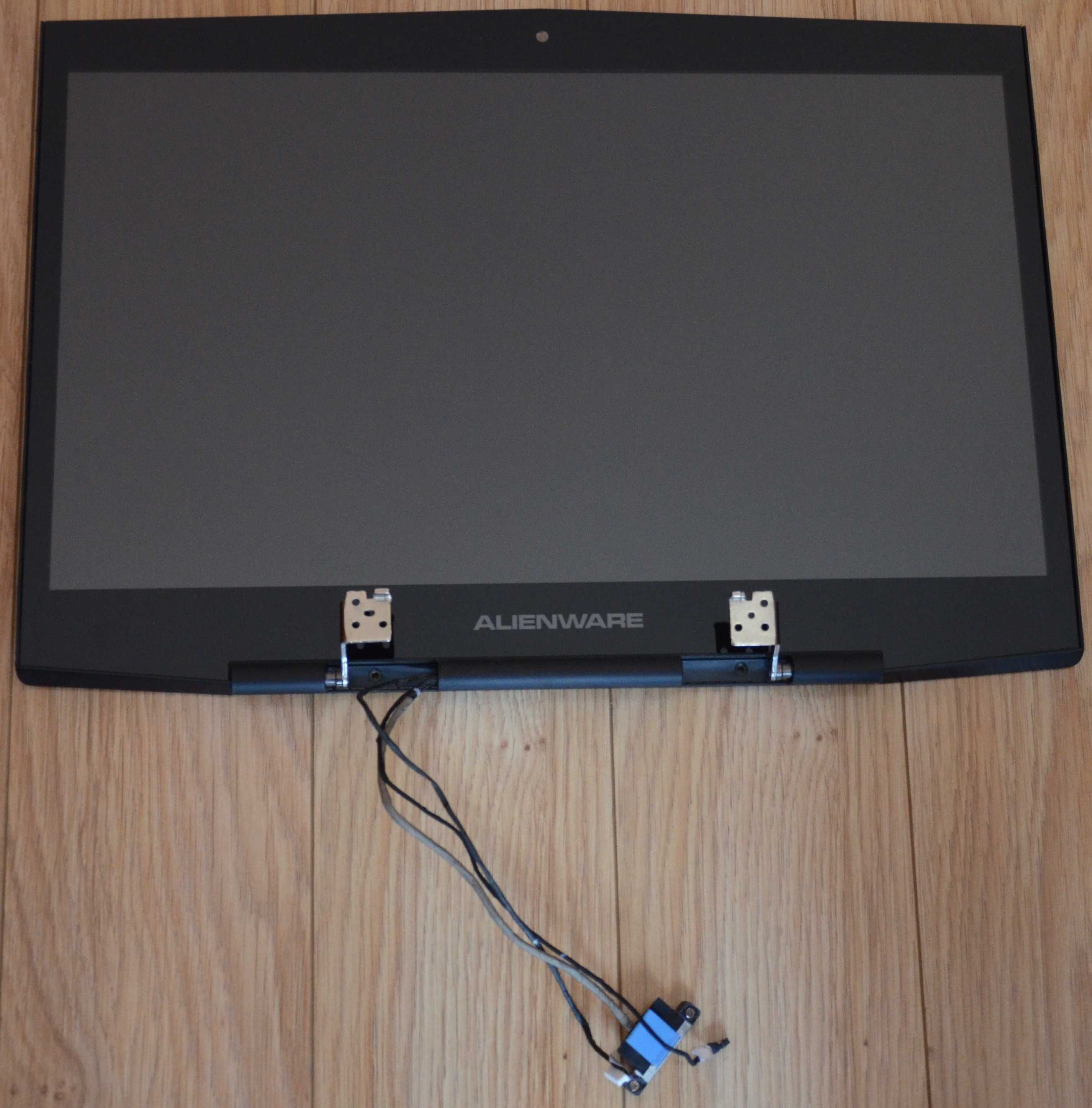 Ekran Alienware m17x R4  ( LCD + stelaż, kable ) Matryca 120hz