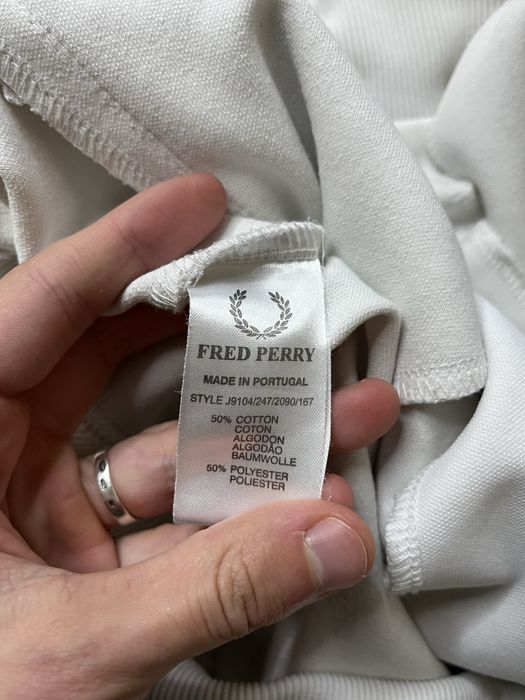 вінтажна олімпійка від Fred Perry на лампасах