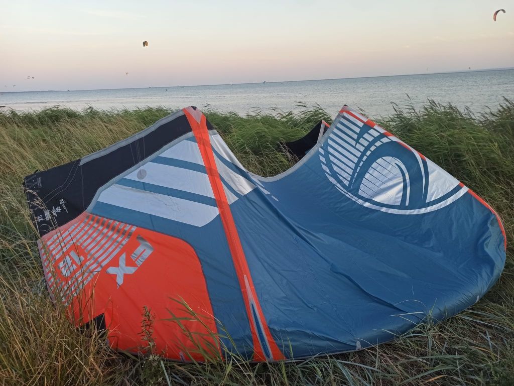 Latawiec kite Cabrinha FX 12m