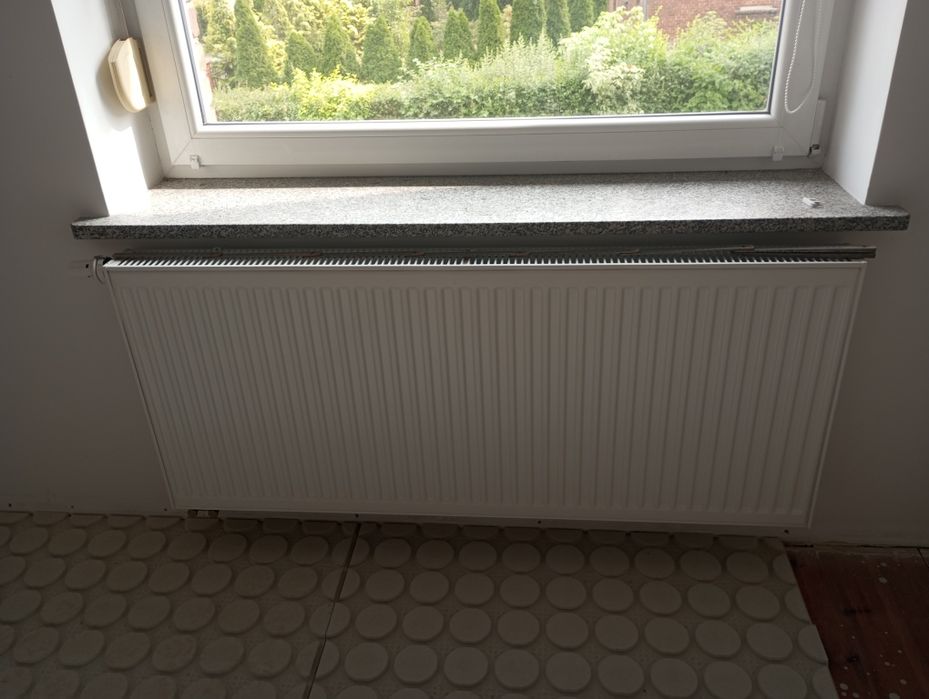 Grzejnik z termostatem