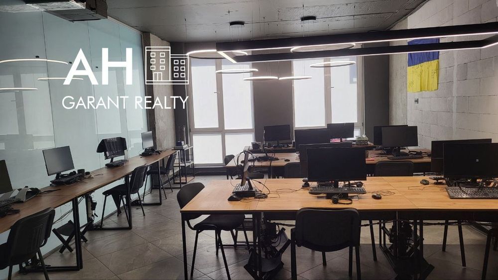 Невисокий поверх.Open-space+ кабінет, свій, су.,мiні кухня Ремонт Loft