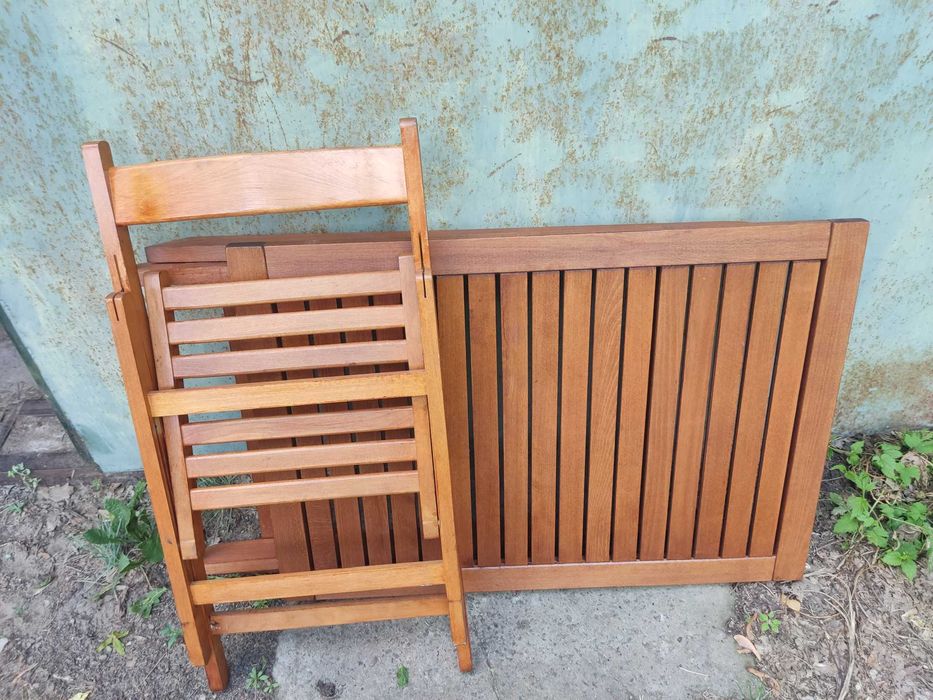 Складной раскладной стол и 4 стула дерево