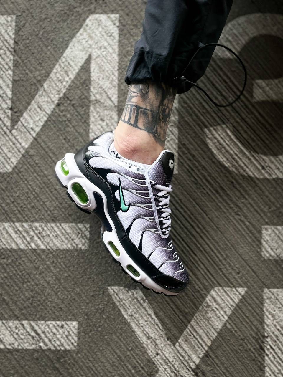 Мужские кроссовки Nike Tn+ "Black/White/Mint" Размеры 41-45