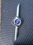 Emblemat atrapy grilla Volvo V50 lift 07-12