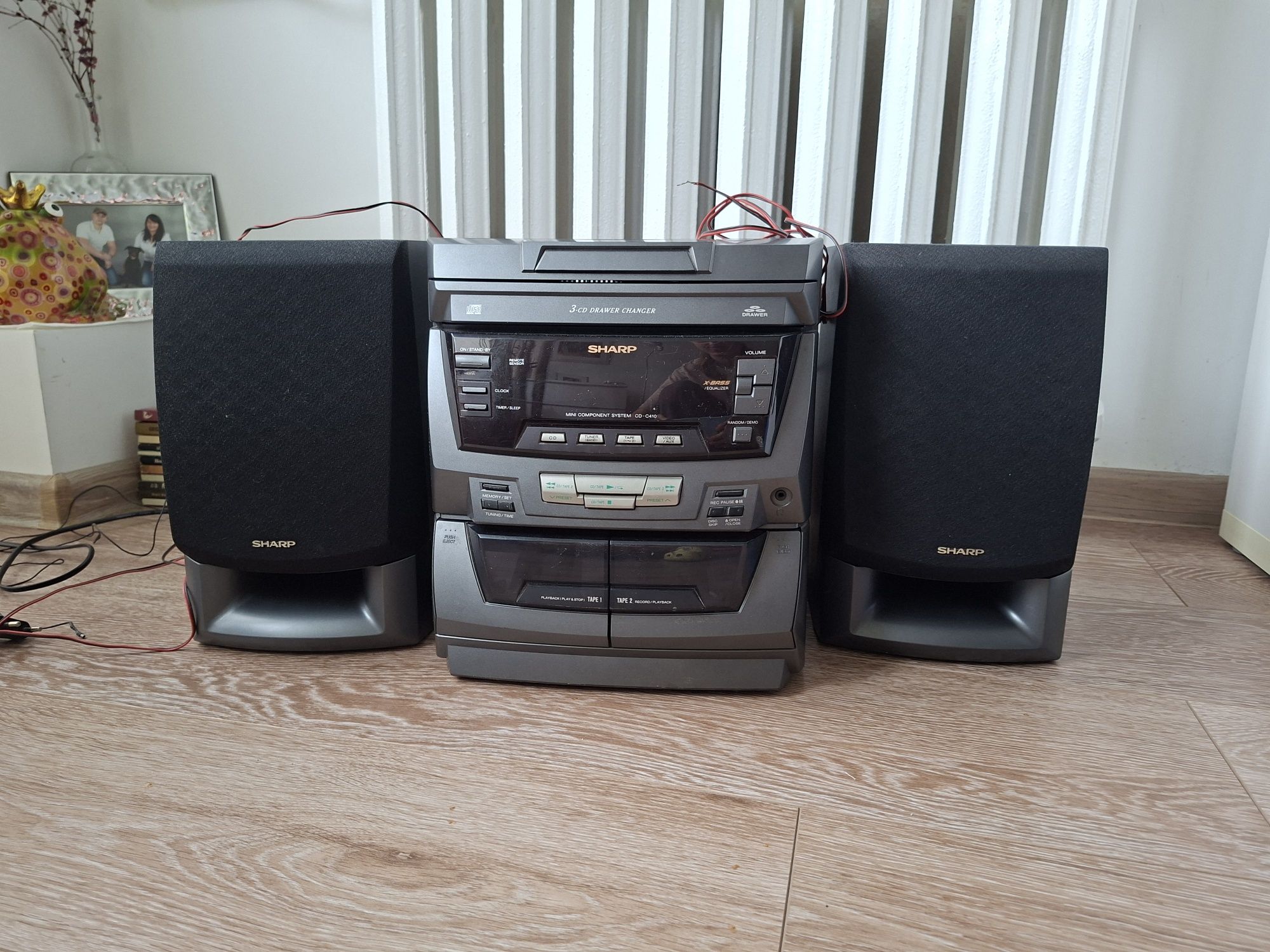 Wieża Sharp CD-C40
